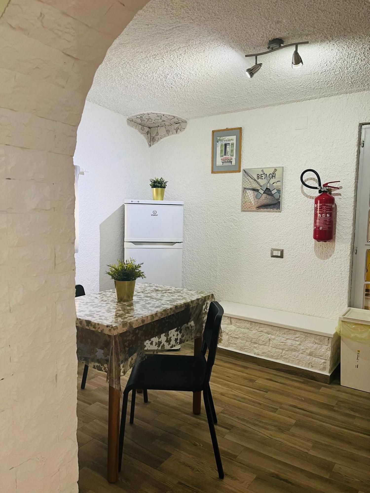 Bouganville Casa Vacanza Ambiente Climatizzato Con Wi Fi Pineto Εξωτερικό φωτογραφία