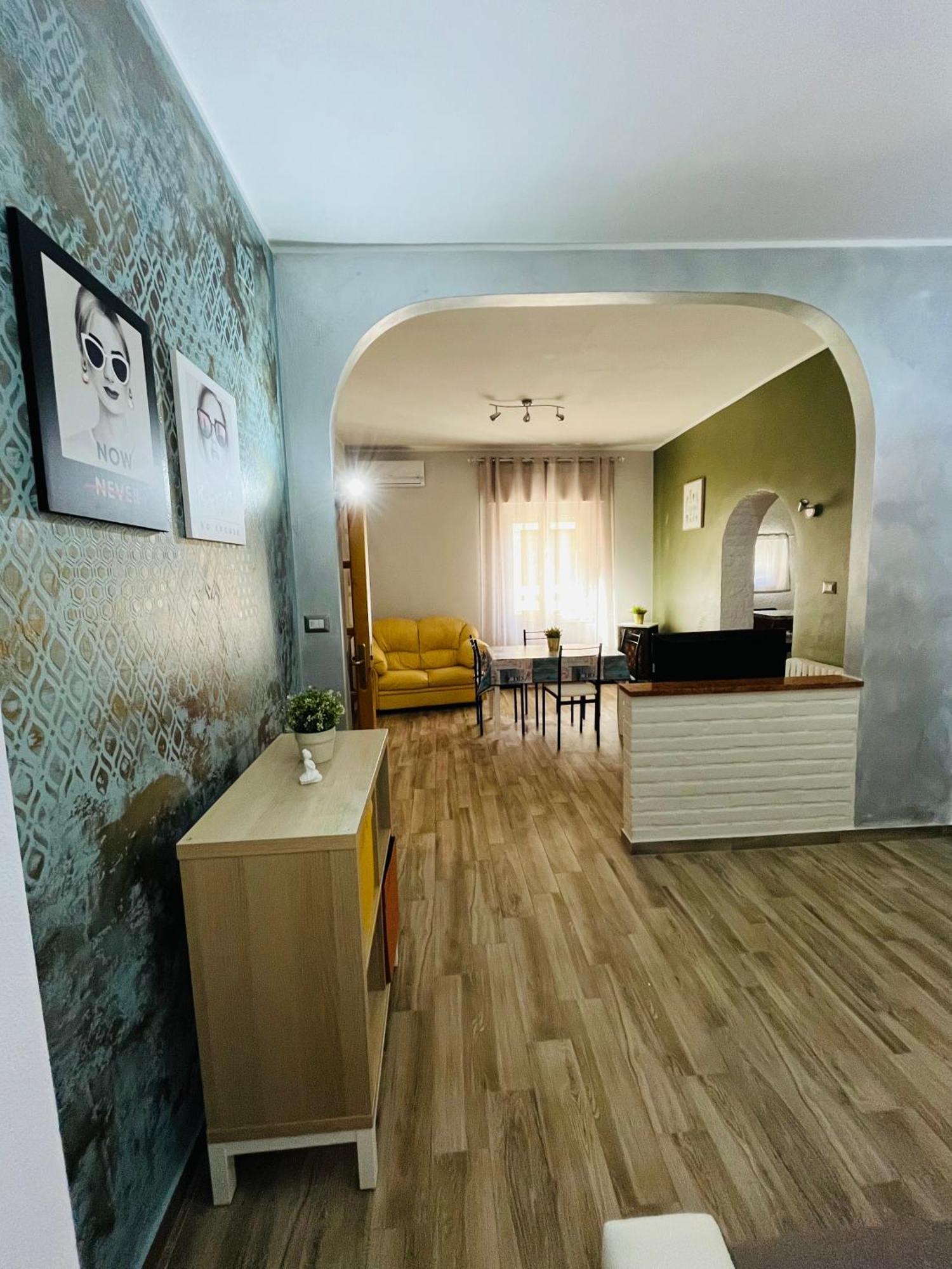 Bouganville Casa Vacanza Ambiente Climatizzato Con Wi Fi Pineto Εξωτερικό φωτογραφία